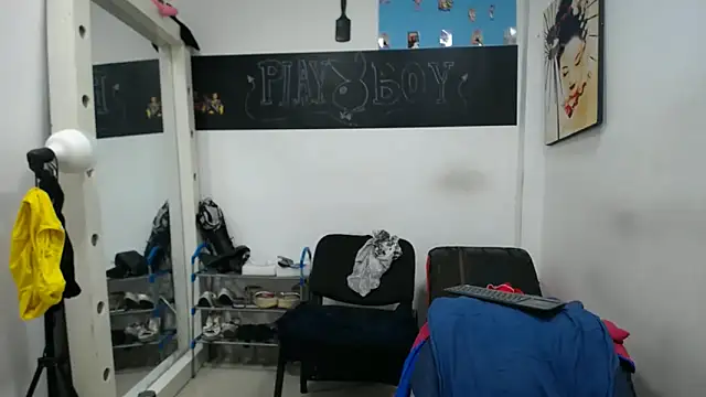 Meloncillo And BabyLiss online show from 02-19-25, 05:27