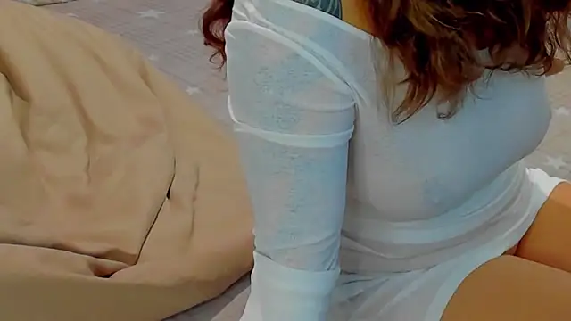 Snapshot of AlmaFancy chatting on 02-15-26, 07:51 AlmaFancy online show from 02-15-26, 07:51