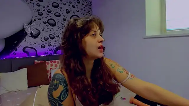 AlmaFancy online show from 03-23-26, 08:18