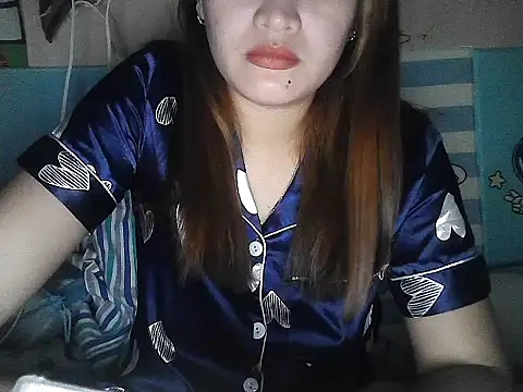 Snapshot of leamorena chatting on 10-05-25, 03:43 leamorena online show from 10-05-25, 03:43