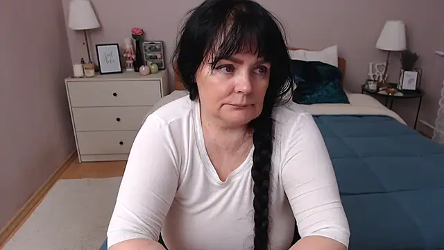 LeveMe2Nightt online show from 01-17-25, 04:47