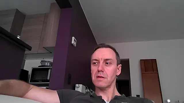 ploki2180 online show from 02-08-25, 12:28