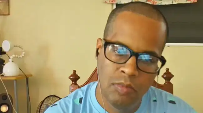 Snapshot of thesugar32 chatting on 01-04-25, 01:42 thesugar32 online show from 01-04-25, 01:42