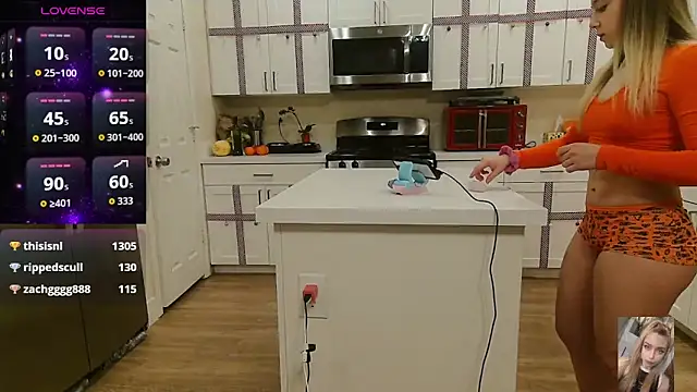 Blondiewithanass online show from 11-27-25, 11:56