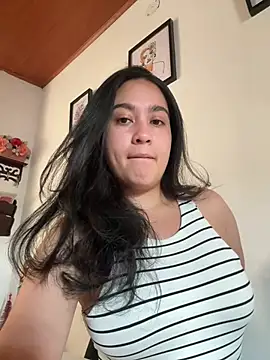 Nina lovi online show from 12-12-24, 07:48