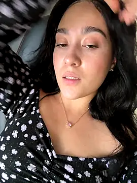 Nina lovi online show from 12-02-25, 09:54