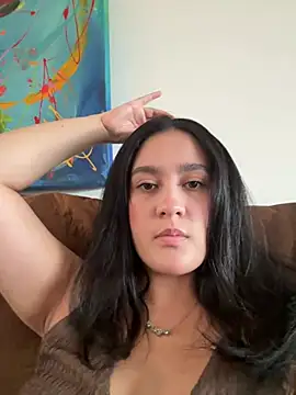 Nina lovi online show from 01-08-26, 09:39