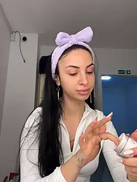 MeganHopeX online show from 12-28-24, 06:49