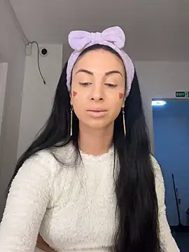 MeganHopeX online show from 01-04-25, 06:19