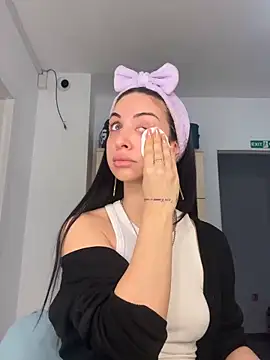 MeganHopeX online show from 01-24-25, 07:41