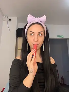 MeganHopeX online show from 01-29-25, 07:04