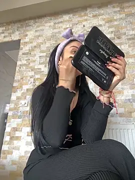 MeganHopeX online show from 03-19-25, 11:06