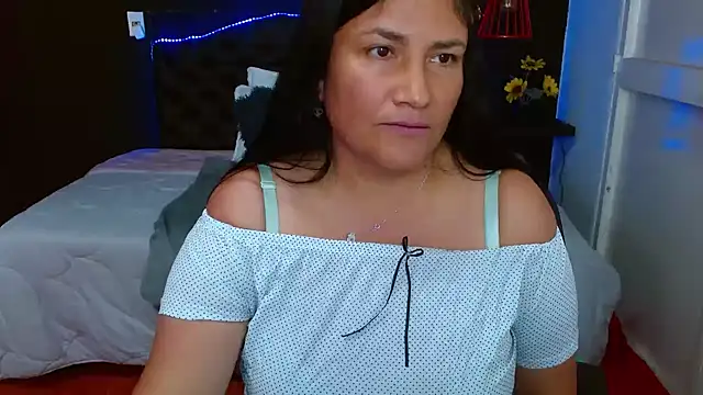 salomexlove 20 online show from 02-22-25, 05:35