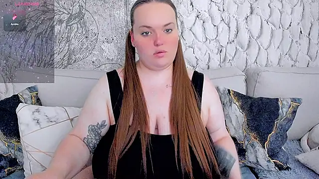 Snapshot of _MarryGirl_ chatting on 12-08-24, 03:21 MarryGirl online show from 12-08-24, 03:21