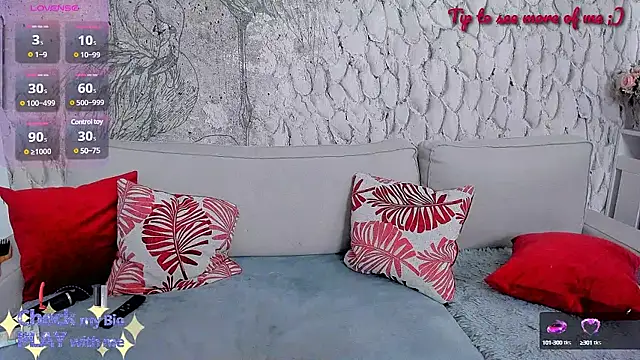 Snapshot of _MarryGirl_ chatting on 01-10-25, 05:15 MarryGirl online show from 01-10-25, 05:15