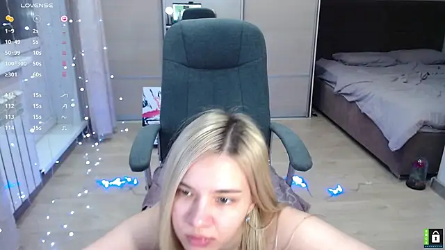 Lana  Nova online show from 01-24-25, 11:15