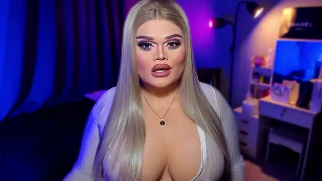 KarolinaThompson online show from 12-14-24, 08:29