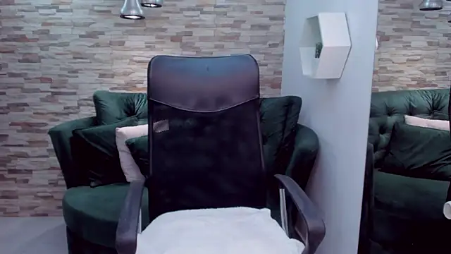 Sharon tits online show from 11-20-25, 01:44