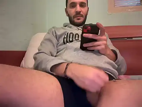 AlexandruUK online show from 01-11-26, 01:38