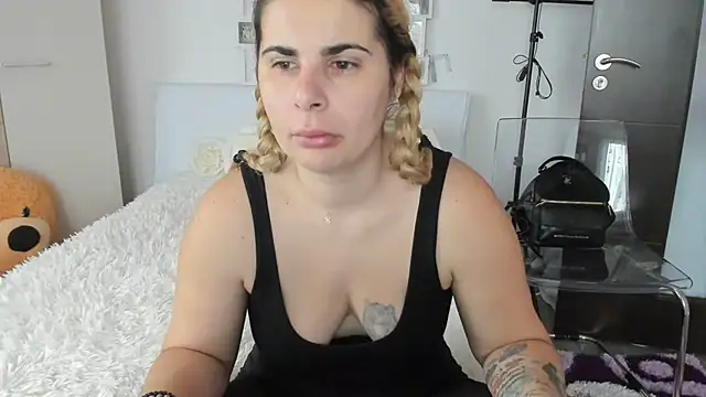 sweetemy4u online show from 12-09-24, 09:06