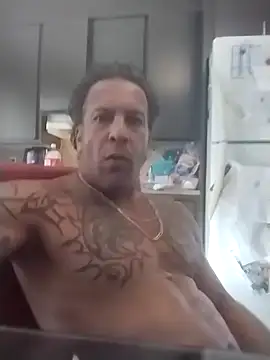 trucker1979 online show from 10-08-25, 04:37