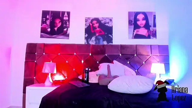 Snapshot of Ariana_lopezz chatting on 01-17-25, 03:32 Ariana lopezz online show from 01-17-25, 03:32