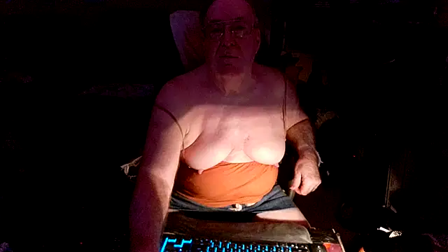 Toastir online show from 09-24-25, 05:05