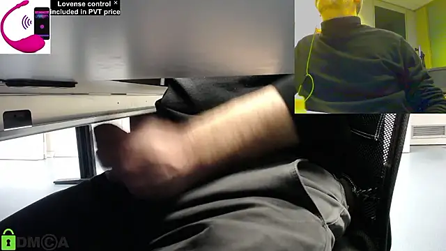 Snapshot of pliko chatting on 02-09-26, 10:52 pliko online show from 02-09-26, 10:52