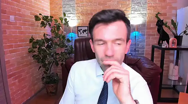 SteveTiger online show from 01-23-25, 05:21