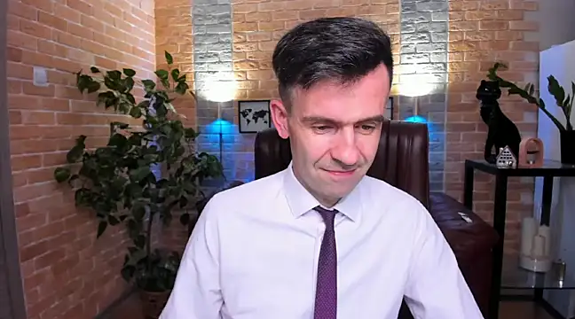 SteveTiger online show from 02-05-25, 04:14