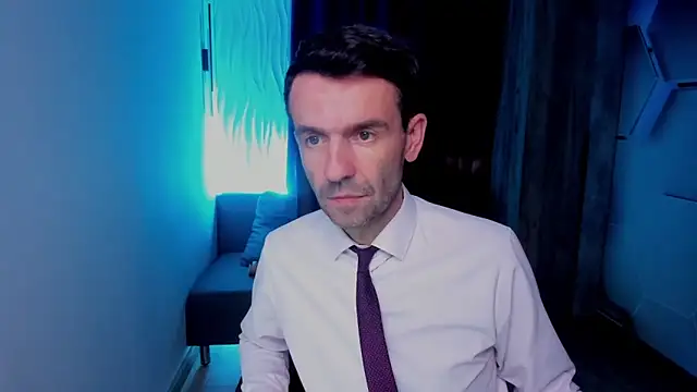 SteveTiger online show from 10-26-25, 03:29