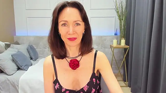 Maria Gold online show from 02-15-25, 04:56