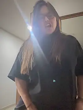 Ixchel Anaid online show from 11-08-25, 02:12