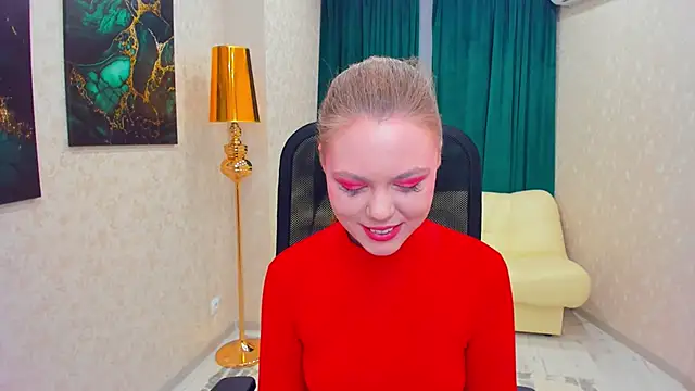 Strawberrye online show from 01-12-25, 11:28