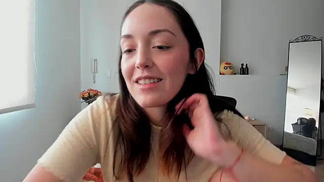 Snapshot of molly_marmalade_ chatting on 03-04-25, 05:45 molly marmalade  online show from 03-04-25, 05:45