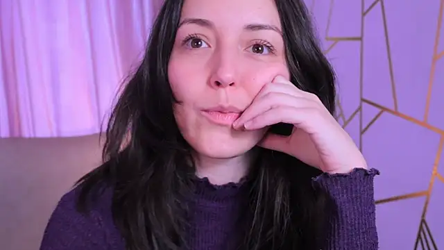 Snapshot of molly_marmalade_ chatting on 11-10-25, 02:49 molly marmalade online show from 11-10-25, 02:49