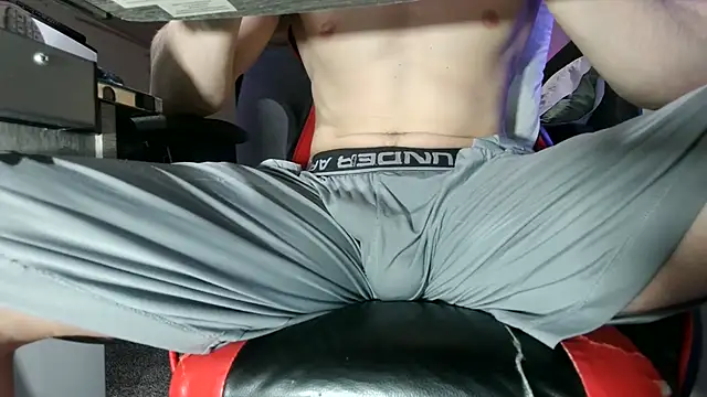 Snapshot of Dick_and_muscles chatting on 11-29-25, 12:24 Dick and muscles online show from 11-29-25, 12:24