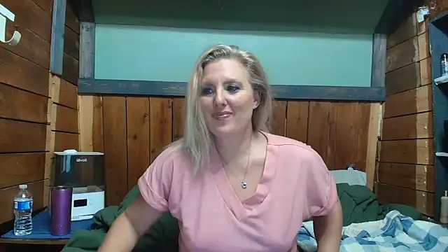 lisaxlovexxx online show from 03-01-26, 11:51