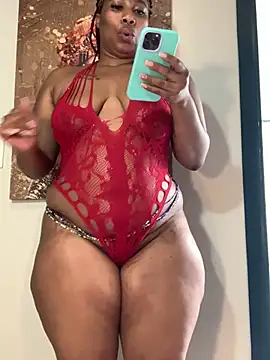 Snapshot of CurvyDesire1 chatting on 03-04-25, 08:02 CurvyDesire1 online show from 03-04-25, 08:02