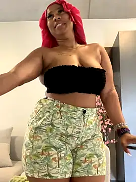 Snapshot of CurvyDesire1 chatting on 10-19-25, 05:52 CurvyDesire1 online show from 10-19-25, 05:52