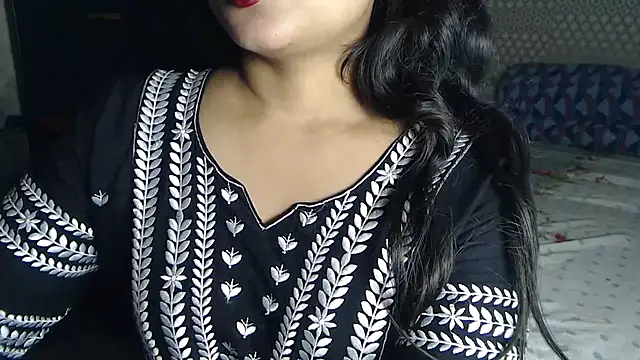 Snapshot of Indian_Anu chatting on 09-18-25, 05:26 Indian Anu online show from 09-18-25, 05:26