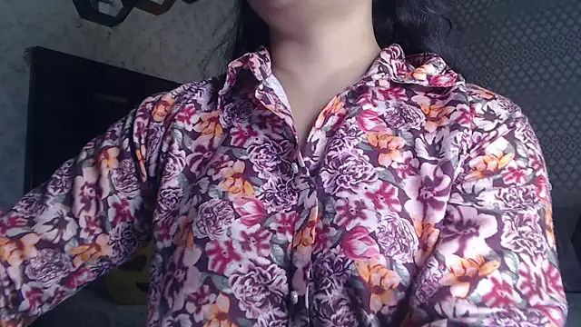 Snapshot of Indian_Anu chatting on 10-02-25, 06:59 Indian Anu online show from 10-02-25, 06:59