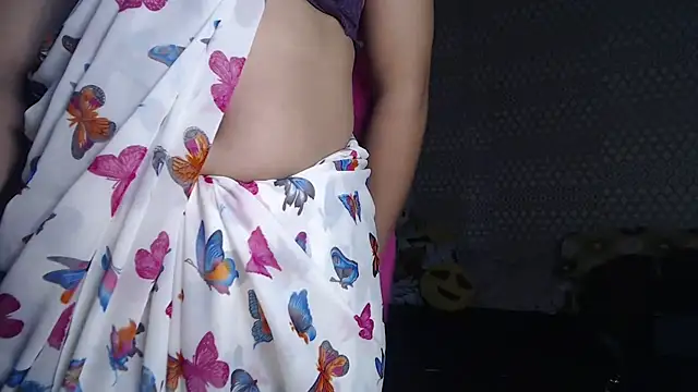 Snapshot of Indian_Anu chatting on 10-09-25, 06:06 Indian Anu online show from 10-09-25, 06:06