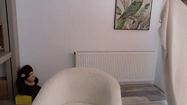Snapshot of Diddy_sweet chatting on 02-05-25, 01:44 Diddy sweet online show from 02-05-25, 01:44