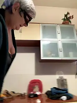 Snapshot of simona60 chatting on 12-08-24, 02:09 simona60 online show from 12-08-24, 02:09