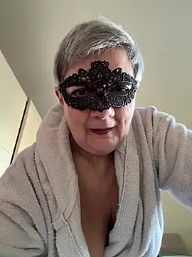 Snapshot of simona60 chatting on 12-22-24, 08:05 simona60 online show from 12-22-24, 08:05