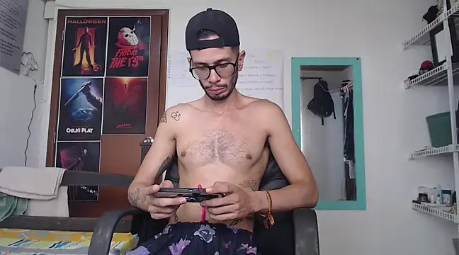 alisterxxx online show from 03-11-25, 06:52