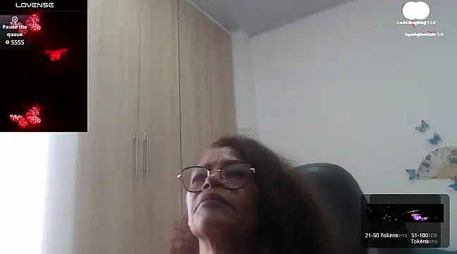 BustyMilf  online show from 02-07-25, 06:13