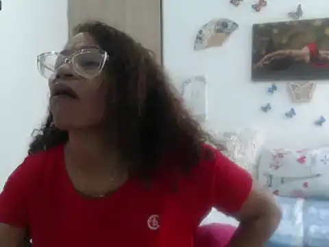 BustyMilf  online show from 03-21-25, 03:24