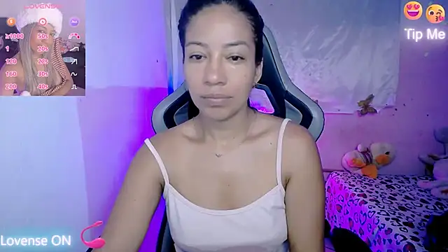 ninatiny online show from 09-22-25, 10:28